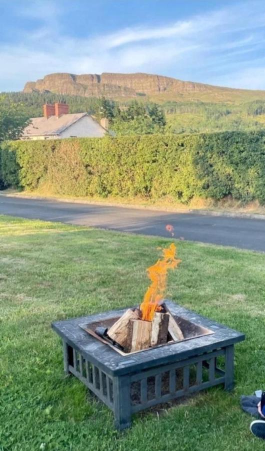 Swanns Bridge Glamping Hotell Limavady Exteriör bild